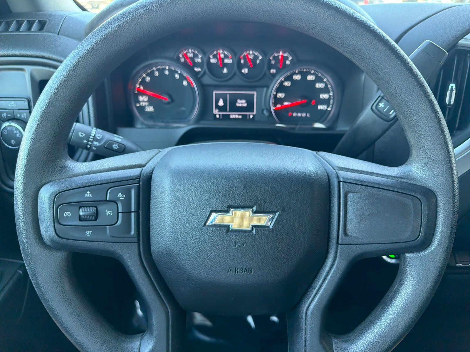 Used 2024 Chevrolet Silverado 1500 Custom RWD image 25