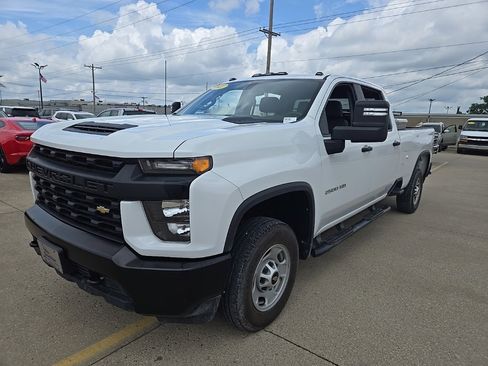 Used 2022 Chevrolet Silverado 2500 W/T w/ WT Convenience Package image 3
