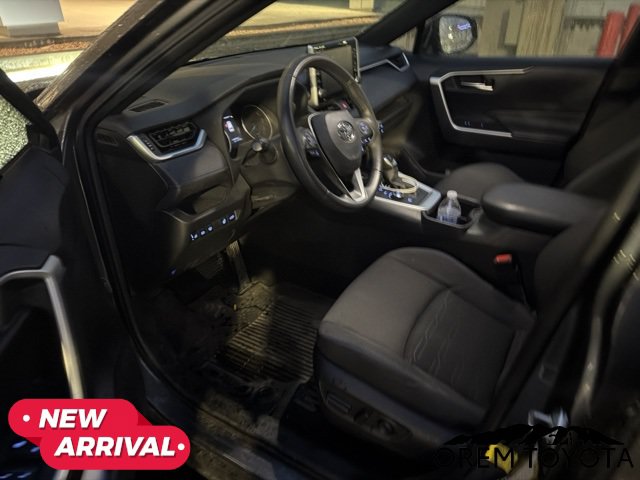 Used 2022 Toyota RAV4 SE w/ Convenience Package AWD/4WD image 15