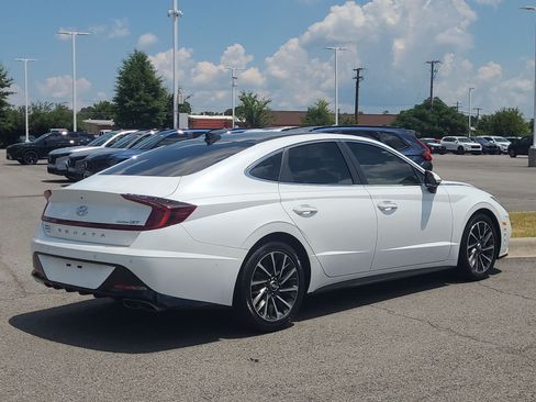 Used 2020 Hyundai Sonata Limited FWD image 3