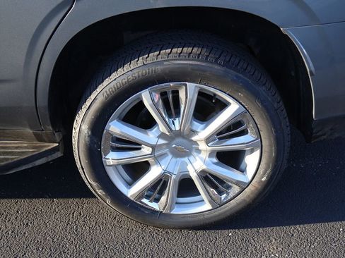 Used 2021 Chevrolet Tahoe High Country RWD image 21