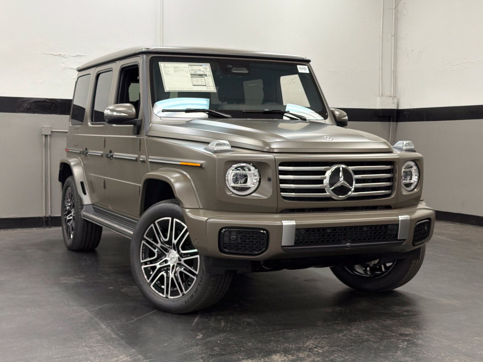 New 2027 Mercedes-Benz G 580 e image 2