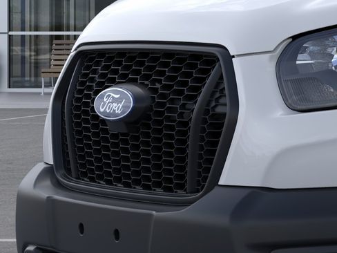 New 2026 Ford Transit 150 Low Roof RWD image 17