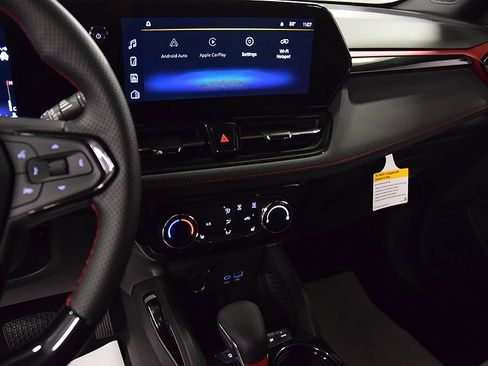 New 2026 Chevrolet TrailBlazer RS w/ Driver Confidence Package AWD/4WD image 21