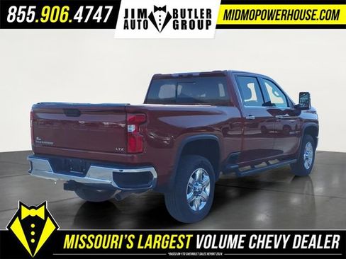 Used 2020 Chevrolet Silverado 2500 LTZ w/ LTZ Premium Package image 8
