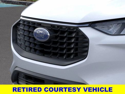 New 2026 Ford Escape Active w/ Tech Pack #1 FWD image 17