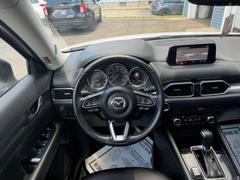 Used 2018 MAZDA CX-5 Touring w/ Preferred Equipment Package AWD/4WD image 26