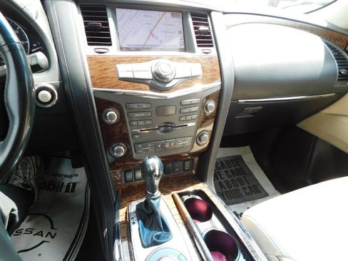 Used 2017 Nissan Armada SV image 30