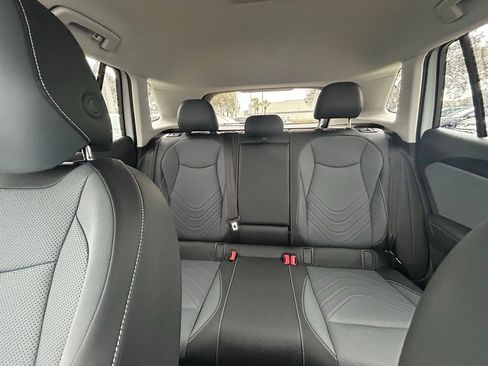 New 2026 Volkswagen Tiguan SE image 13