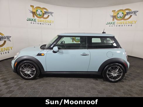 Used 2012 MINI Cooper Hardtop image 4