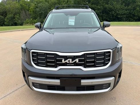 Used 2024 Kia Telluride SX w/ Towing Package AWD/4WD image 8