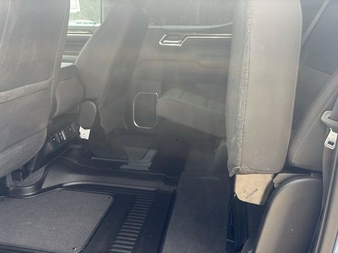 Used 2022 Chevrolet Silverado 1500 LT w/ Protection Package AWD/4WD image 22