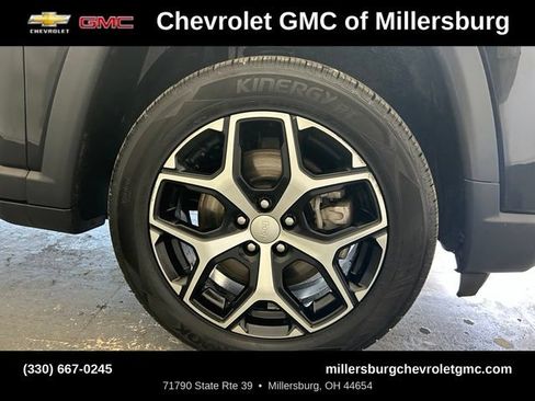 Used 2024 Jeep Compass Latitude AWD/4WD image 14