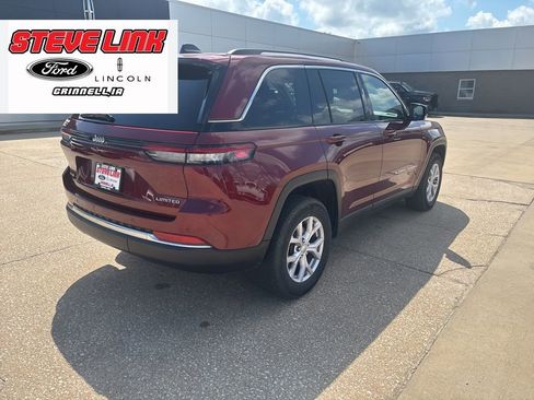 Used 2022 Jeep Grand Cherokee Limited image 6