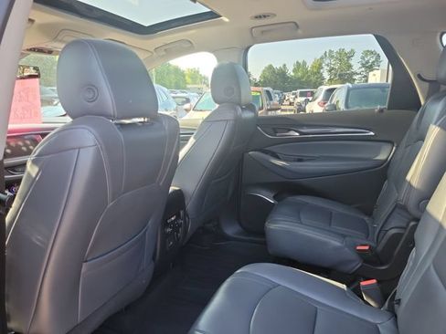 Used 2018 Buick Enclave Premium FWD image 32