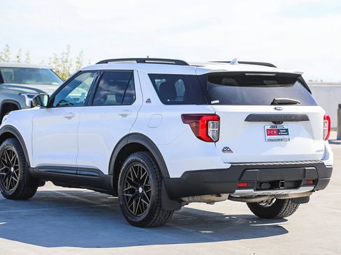 Used 2024 Ford Explorer Timberline w/ Timberline Technology Package AWD/4WD image 7
