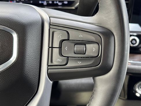 Used 2024 GMC Sierra 1500 SLT AWD/4WD image 32