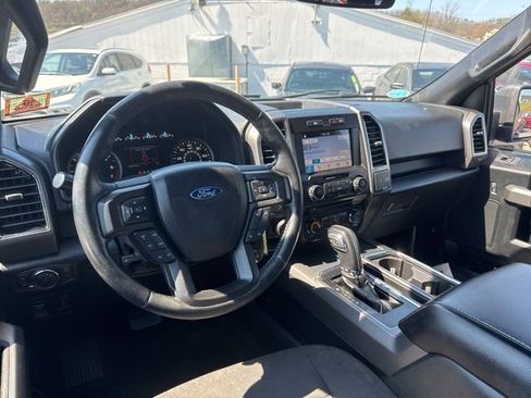 Used 2018 Ford F150 XLT w/ Equipment Group 302A Luxury AWD/4WD image 12