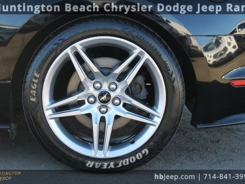 Used 2020 Ford Mustang GT Premium w/ GT Performance Package image 7