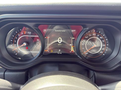 New 2026 Jeep Gladiator Sport AWD/4WD image 19