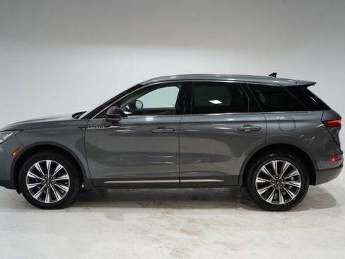 Used 2022 Lincoln Corsair Reserve w/ Equipment Group 201A AWD/4WD image 4
