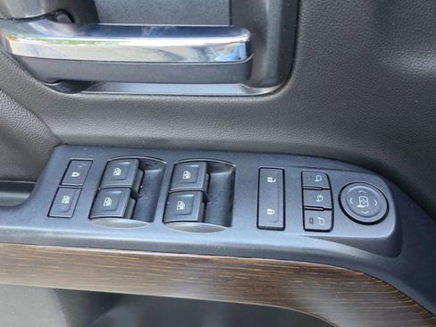Used 2018 GMC Sierra 1500 Denali AWD/4WD image 25