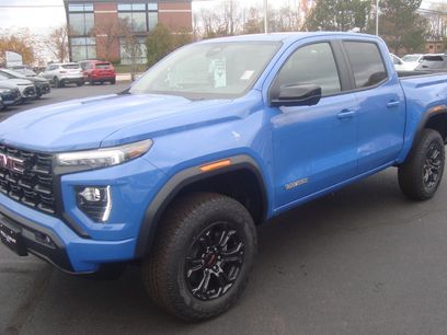 New 2025 GMC Canyon Elevation w/ Convenience Package