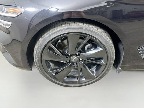 Used 2023 Genesis G70 2.0T w/ Sport Prestige Package AWD/4WD image 8