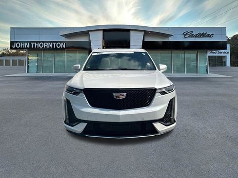 Certified 2024 Cadillac XT6 Sport w/ LPO, Floor Liner Package AWD/4WD image 2