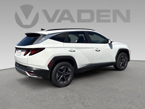 New 2026 Hyundai Tucson SEL FWD image 15