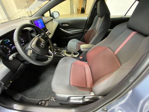 Used 2025 Toyota Corolla SE image 21