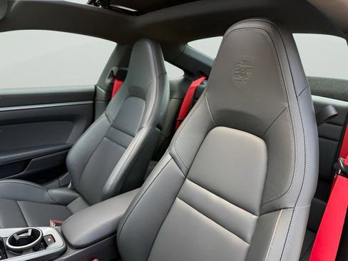 Used 2024 Porsche 911 Carrera S RWD image 14