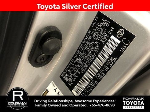 Certified 2017 Toyota Prius Three image 34
