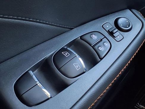 Used 2023 Nissan Maxima SR w/ Sport Mat Group image 27