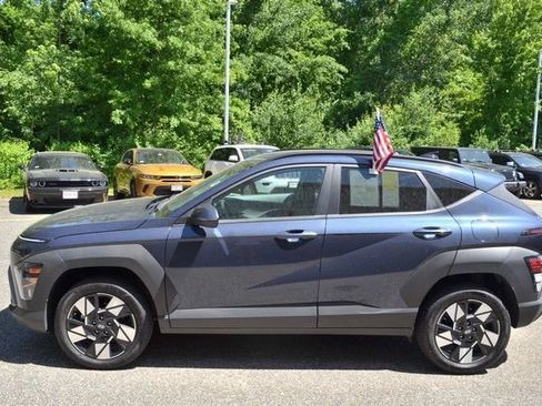 Used 2024 Hyundai Kona SEL AWD/4WD image 5