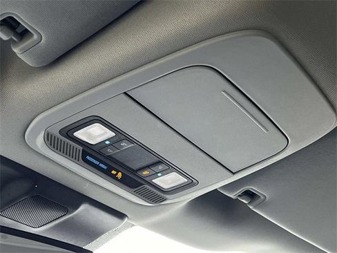 Used 2022 Ford F150 XLT w/ Equipment Group 302A High image 32