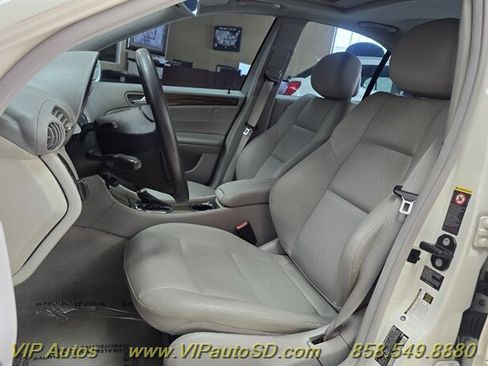 Used 2007 Mercedes-Benz C 230 Sedan image 17