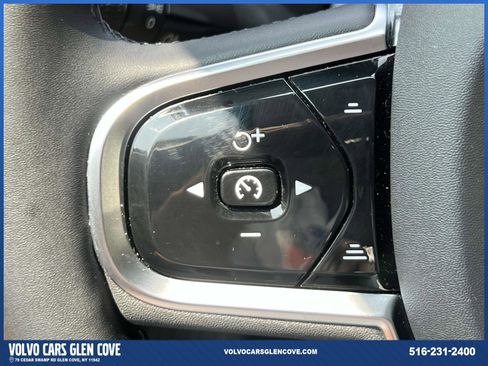 Certified 2025 Volvo XC90 B5 Plus w/ Protection Package Premier image 23