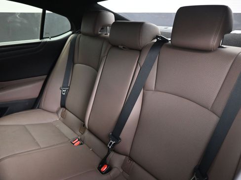 Used 2022 Lexus ES 350 w/ Premium Package image 18