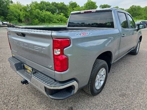 Used 2023 Chevrolet Silverado 1500 LT w/ Protection Package AWD/4WD image 6