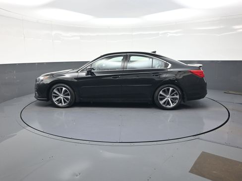 Used 2019 Subaru Legacy 2.5i Limited AWD/4WD image 6