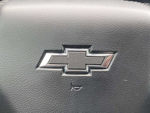 Used 2021 Chevrolet Tahoe Z71 AWD/4WD image 32