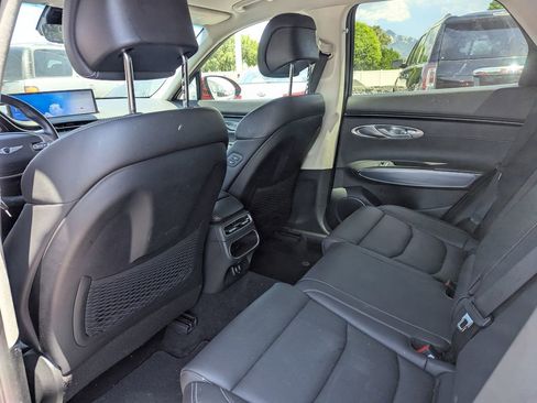 Used 2023 Genesis GV70 2.5T w/ Select Package image 31