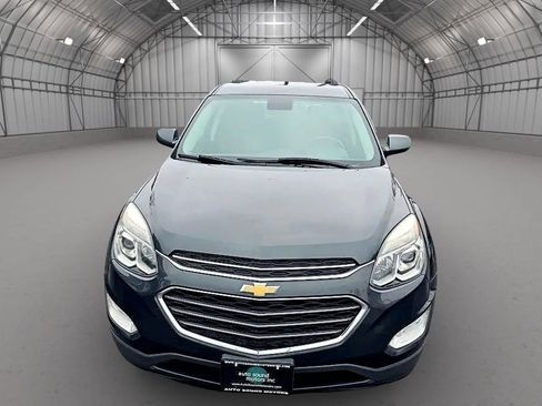 Used 2017 Chevrolet Equinox LT w/ Convenience Package image 2