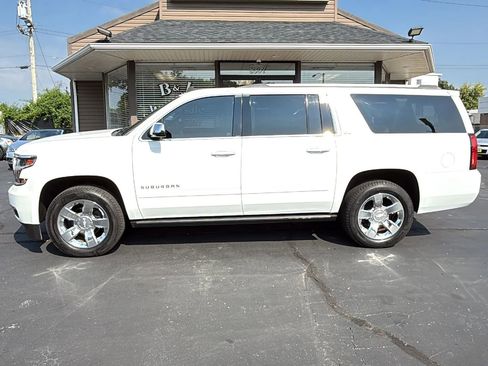 Used 2015 Chevrolet Suburban LTZ image 2