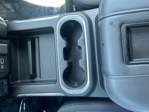 Certified 2021 Chevrolet Silverado 1500 LT Trail Boss w/ Convenience Package II AWD/4WD image 21