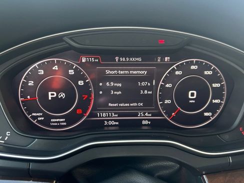 Used 2019 Audi Q5 2.0T Premium Plus w/ Premium Plus Package AWD/4WD image 24