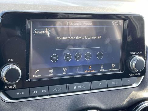 Used 2025 Nissan Sentra S image 24