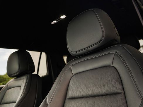 New 2026 Chevrolet Equinox LT w/ Convenience Package II image 20