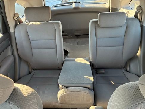 Used 2008 Honda CR-V LX image 17